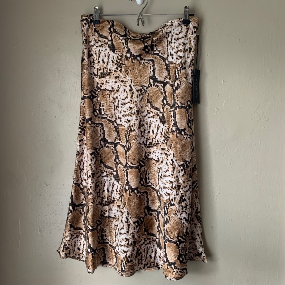 NWT Rachel Zoe snakeskin midi skirt - L